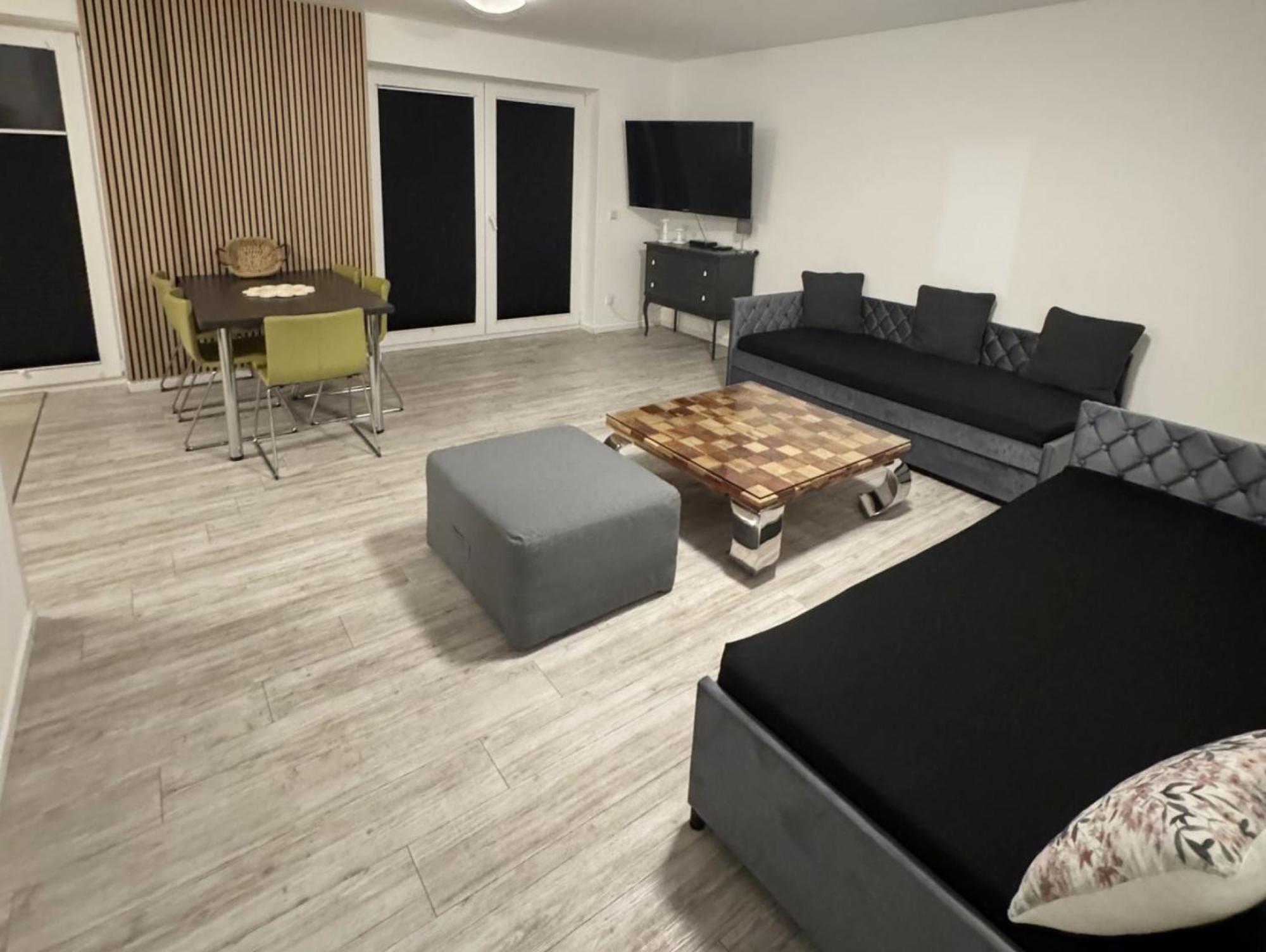 Apartment Koeln Rath Extérieur photo